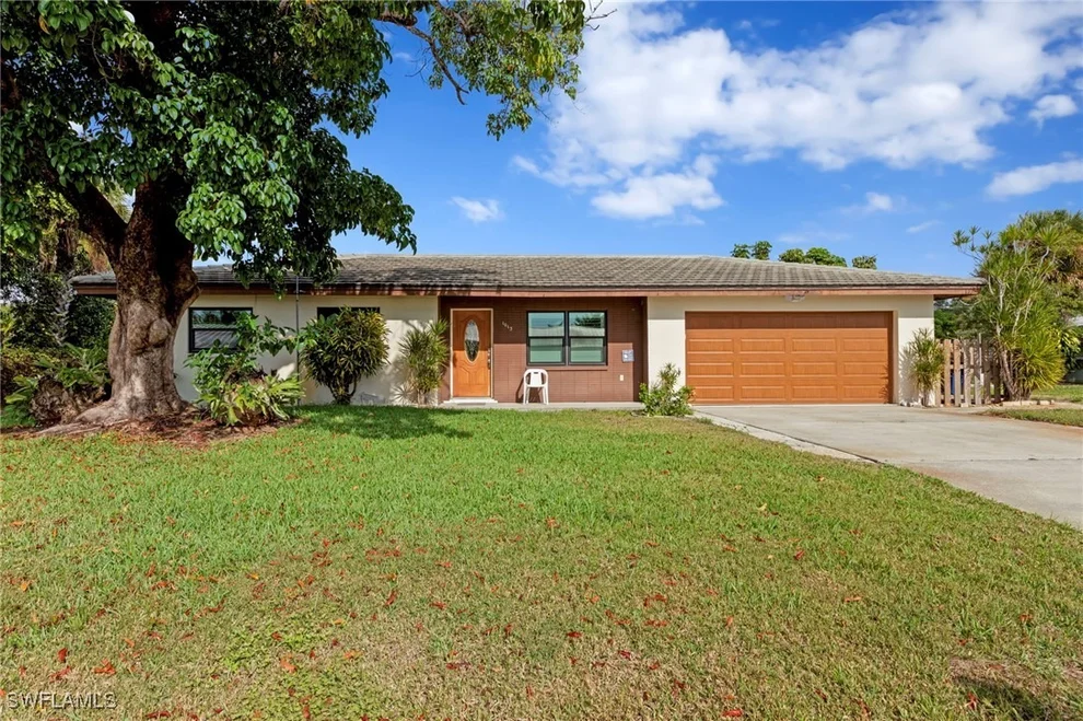Unit for sale at 1013 Averly Street, Fort Myers, FL 33919