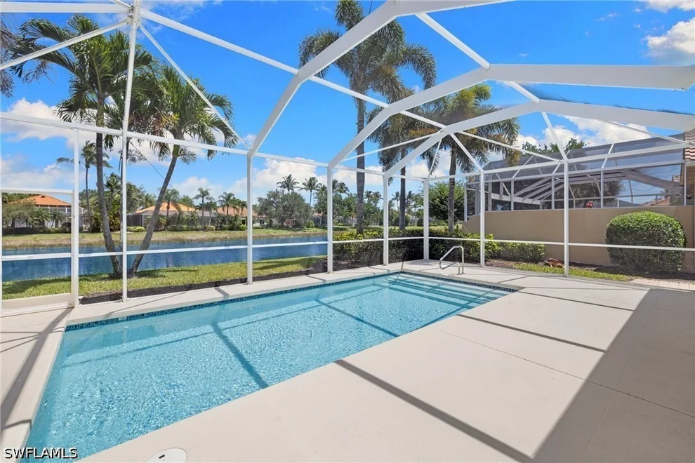 Unit for sale at 5271 Hawkesbury Way, Naples, FL 34119