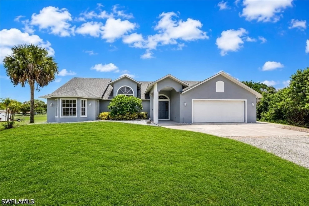 Unit for sale at 1330 11TH Street SW, Naples, FL 34117