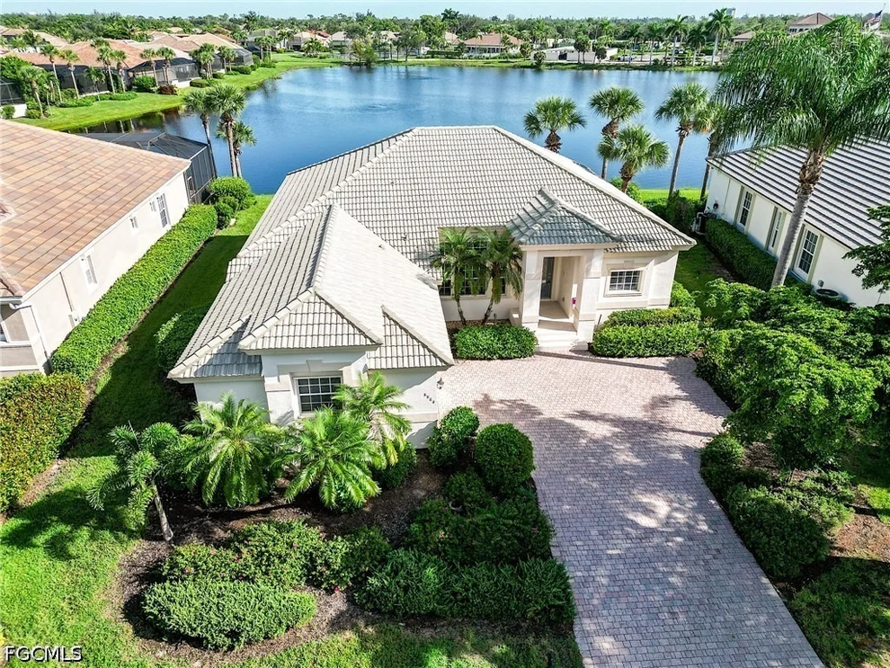 Unit for sale at 8864 New Castle Drive, Fort Myers, FL 33908