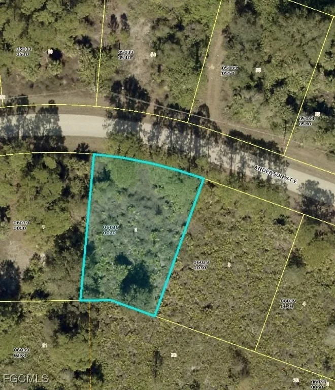 Unit for sale at 1032 Anderson Street, Lehigh Acres, FL 33974