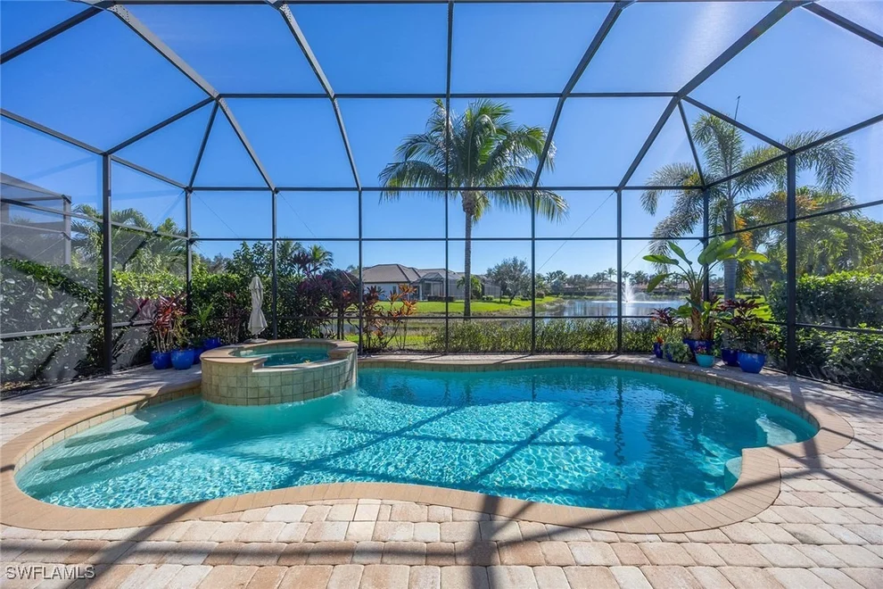 Unit for sale at 6550 Roma Way, Naples, FL 34113