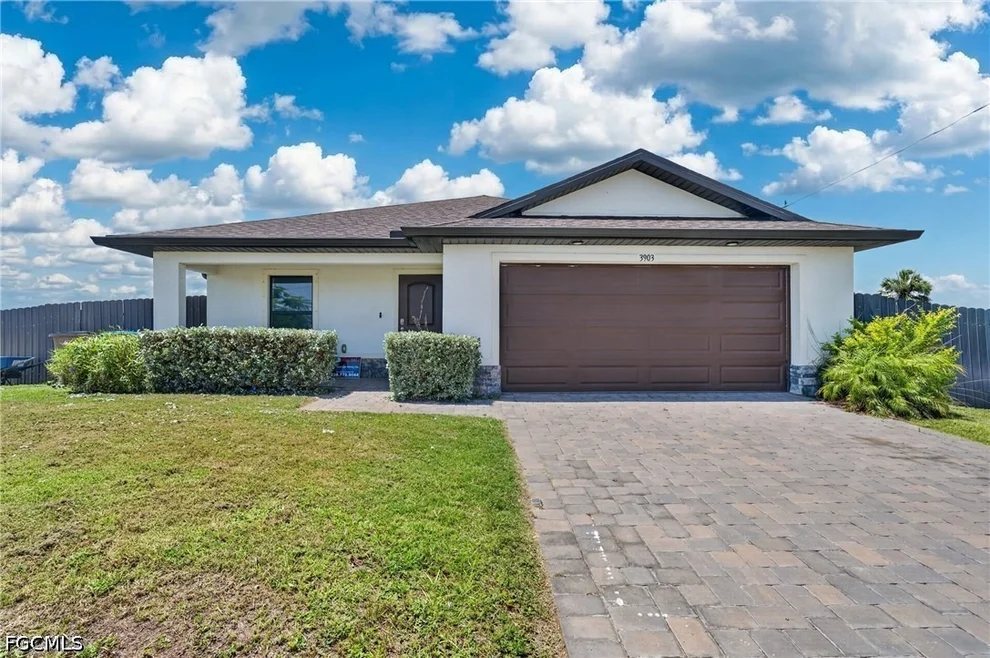 Unit for sale at 3903 NW 38th Street, Cape Coral, FL 33993
