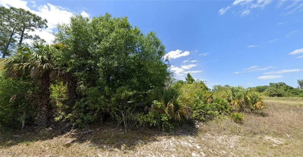 Unit for sale at 5905 Susan Avenue N, Lehigh Acres, FL 33971