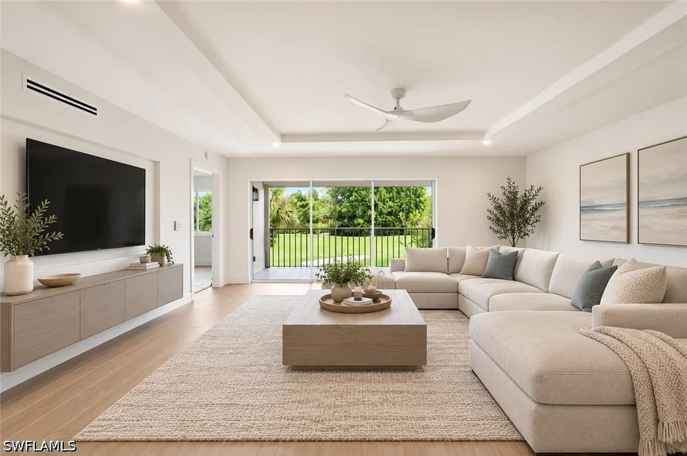 6985 Dennis Circle