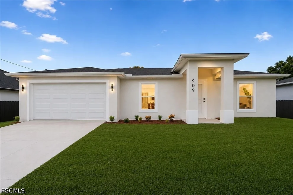 Unit for sale at 909 Grant Boulevard, Lehigh Acres, FL 33974