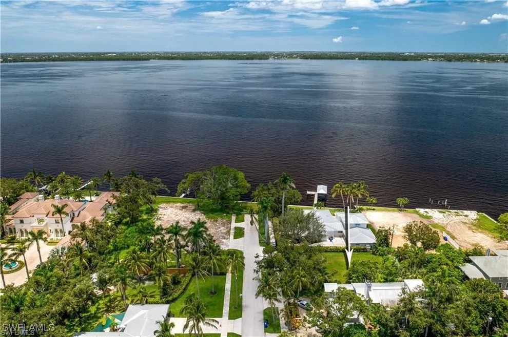 Unit for sale at 1223 Coconut Drive, Fort Myers, FL 33901