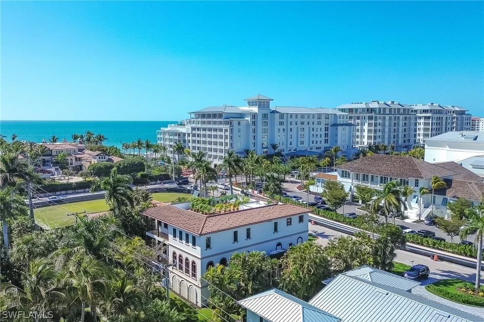 Unit for sale at 200 S Golf Drive, Naples, FL 34102