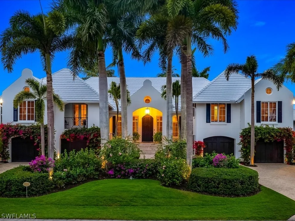 Unit for sale at 1750 4th Street S, Naples, FL 34102