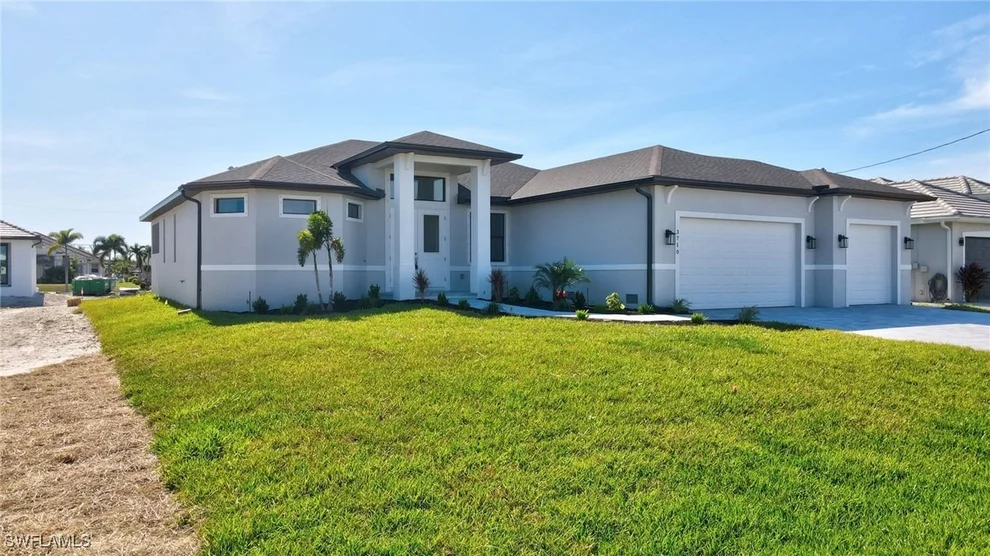 Unit for sale at 3710 SW 4TH Lane, Cape Coral, FL 33991