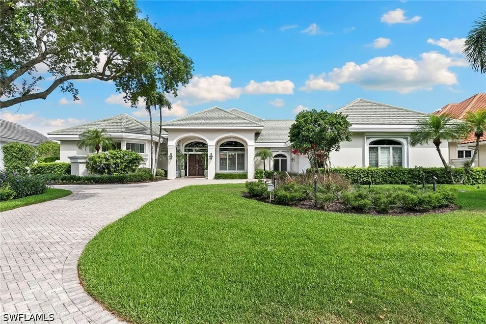 Unit for sale at 6991 Greentree Drive, Naples, FL 34108