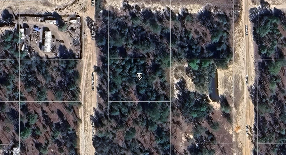 Unit for sale at 7243 WOODSTOCK Street, Keystone Heights, FL 32656