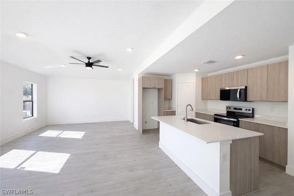 Unit for sale at 2709 22nd Street SW, Lehigh Acres, FL 33976
