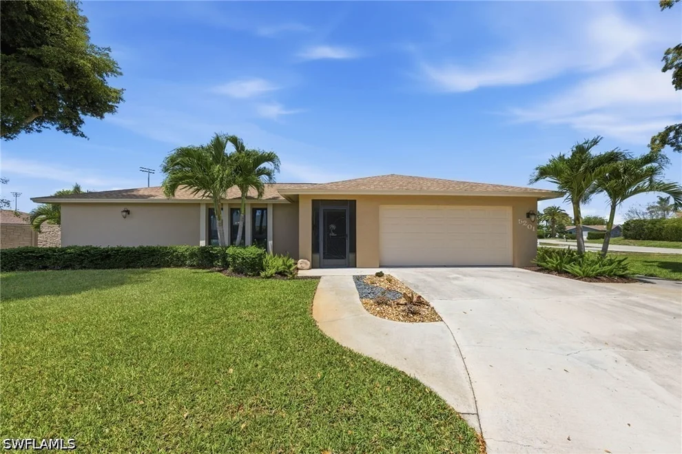Unit for sale at 5201 31st Place SW, Naples, FL 34116
