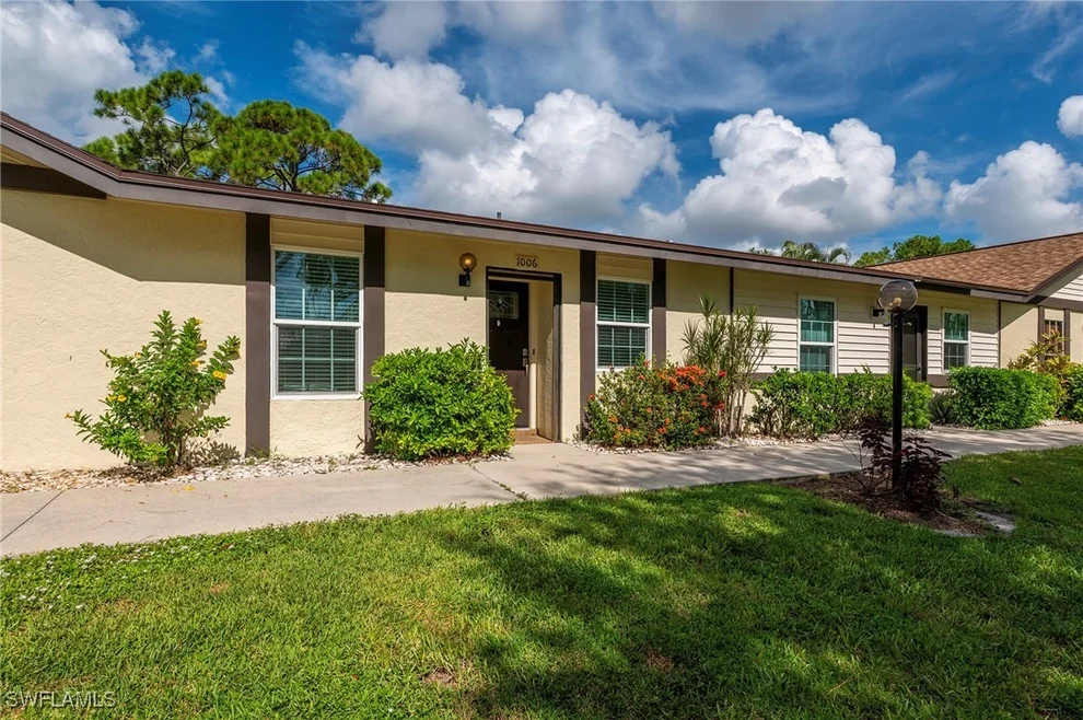 Unit for sale at 1006 Pine Isle Lane, Naples, FL 34112