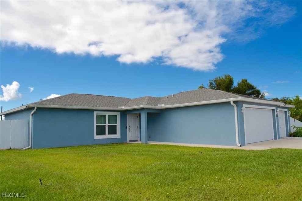 Unit for sale at 9006 Bamboo Circle, Labelle, FL 33935