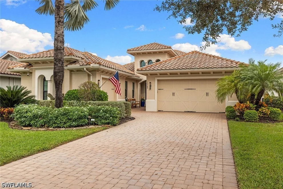 Unit for sale at 12388 Wisteria Drive, Naples, FL 34120
