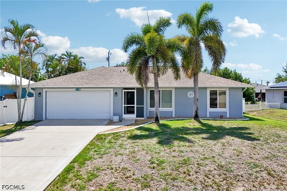 Unit for sale at 808 SW 14th Place, Cape Coral, FL 33991
