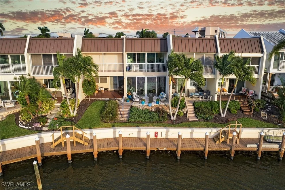 Unit for sale at 800 River Point Drive, Naples, FL 34102