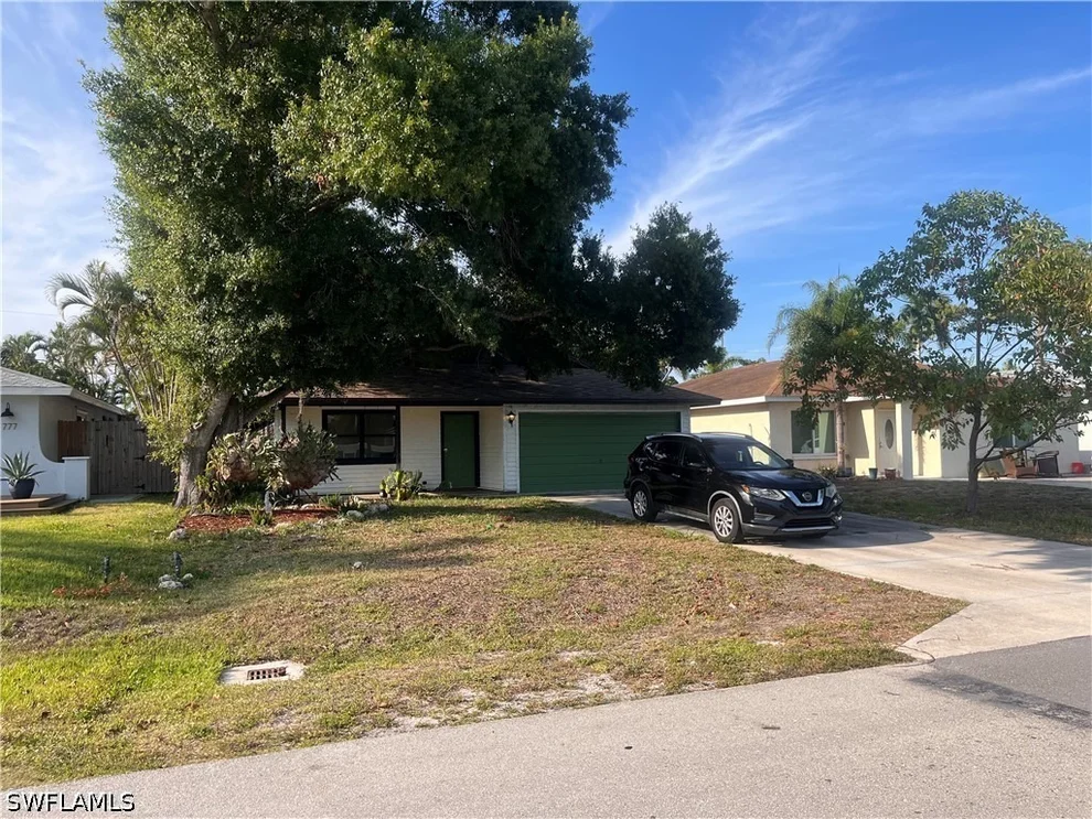 Unit for sale at 781 107th Avenue, Naples, FL 34108