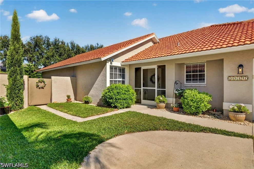 Unit for sale at 11071 Linnet Lane, Naples, FL 34119