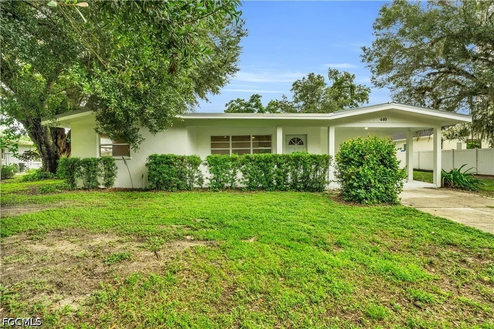 Unit for sale at 440 6th Avenue, Labelle, FL 33935