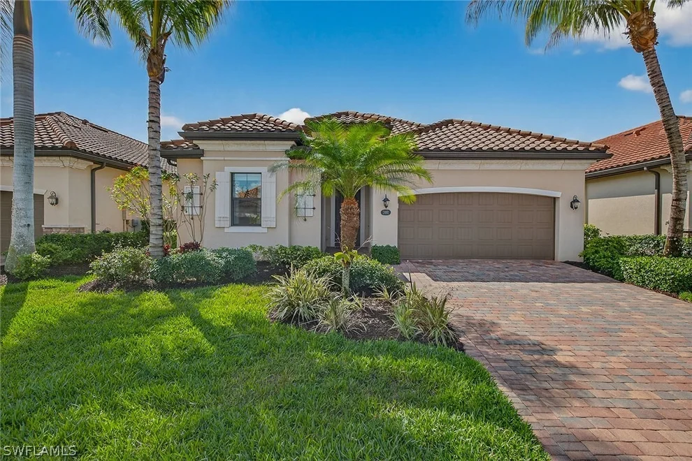 Unit for sale at 3001 Aviamar Circle, Naples, FL 34114