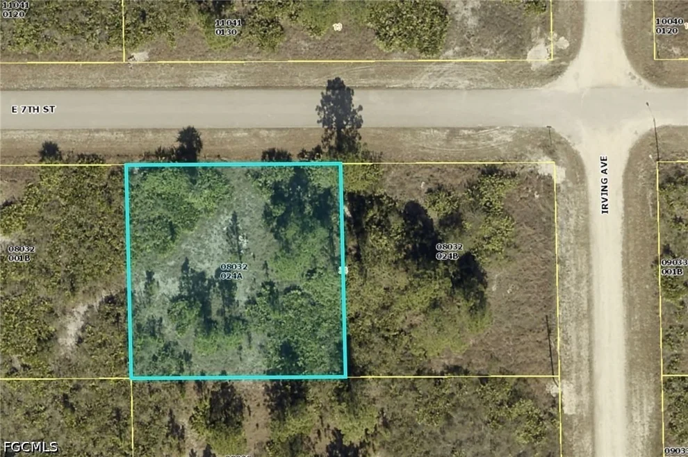 Unit for sale at 4204 E 7th Street, Lehigh Acres, FL 33972
