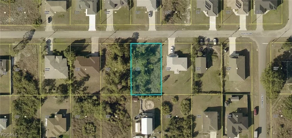 Unit for sale at 3807 16th Street SW, Lehigh Acres, FL 33976