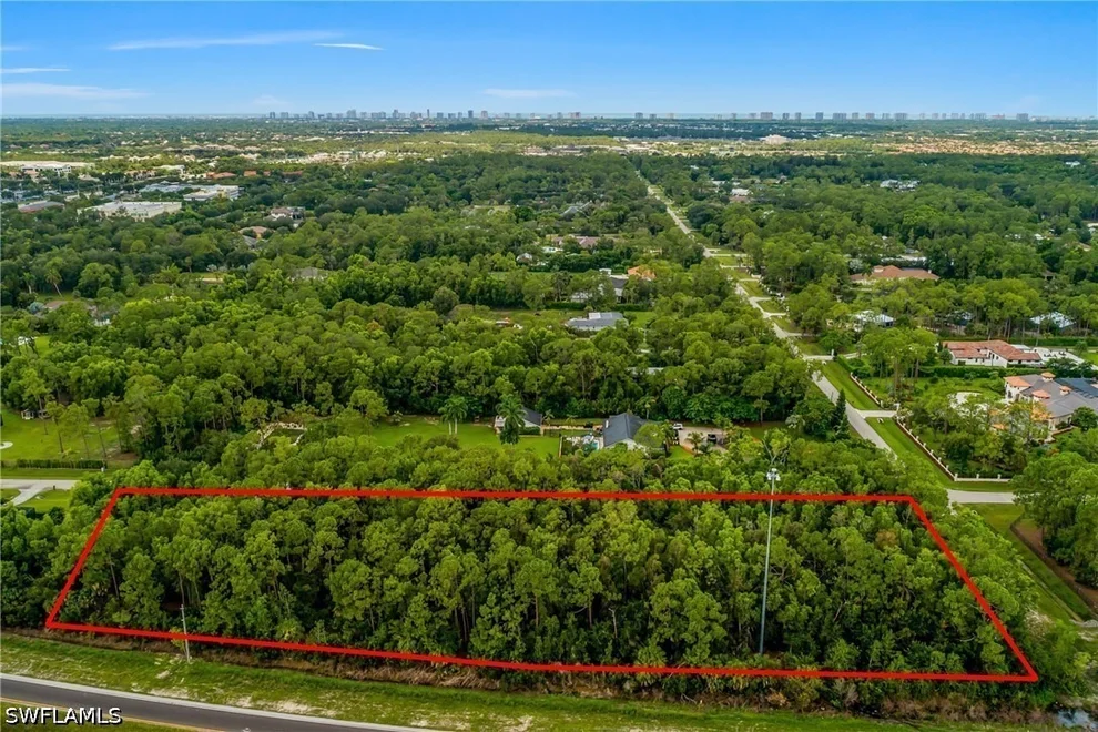 Unit for sale at 620 Soll Street, Naples, FL 34109