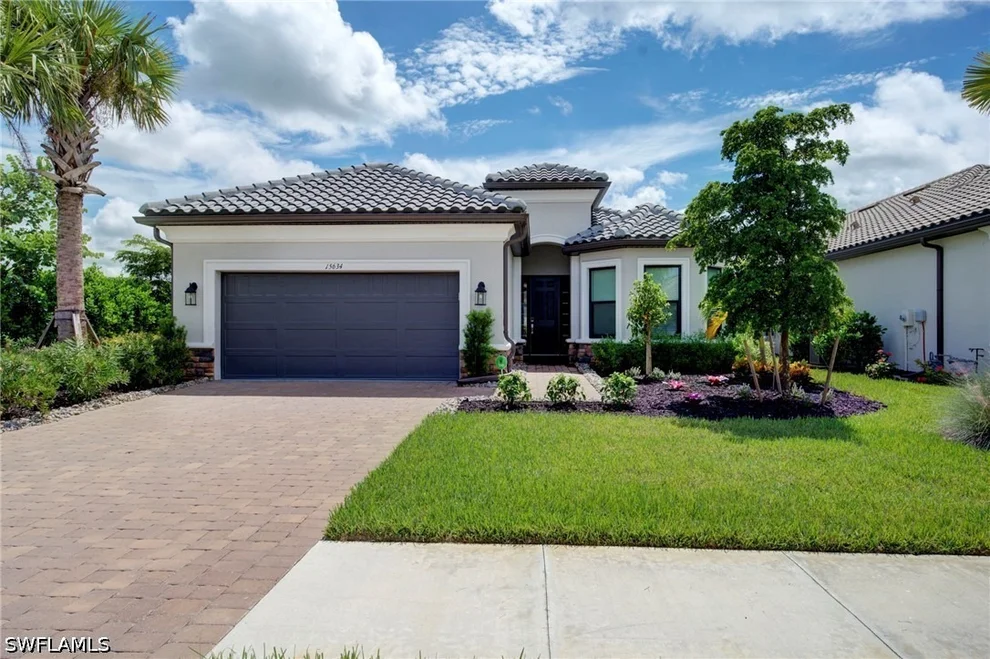 Unit for sale at 15634 Triesta Lane, Naples, FL 34114