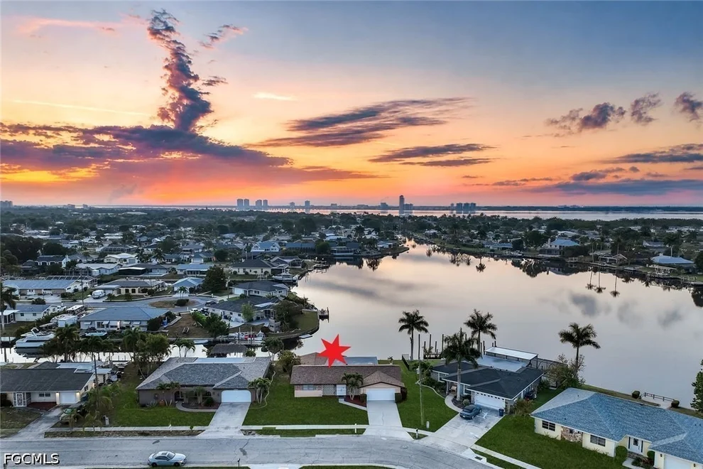 Unit for sale at 4530 Vinsetta Avenue, North Fort Myers, FL 33903