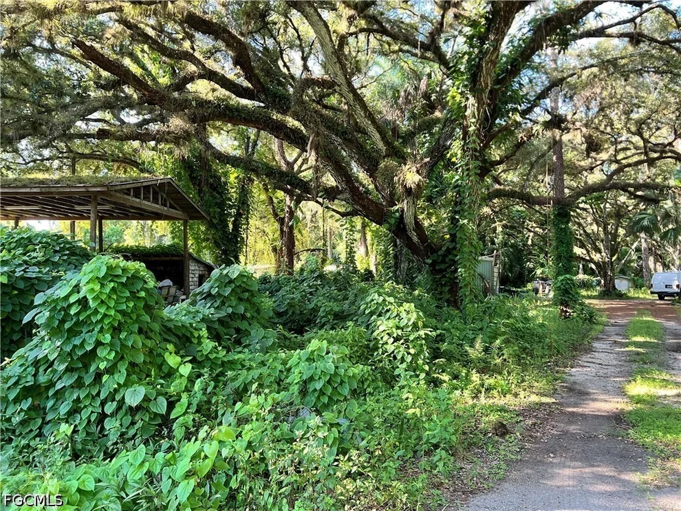 Unit for sale at 5103 Taylor Road N, Immokalee, FL 34142