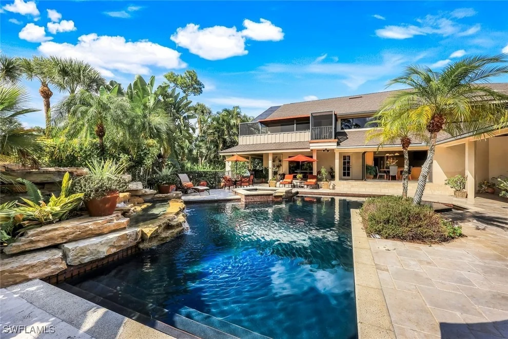 Unit for sale at 15620 Kinross Circle, Fort Myers, FL 33912