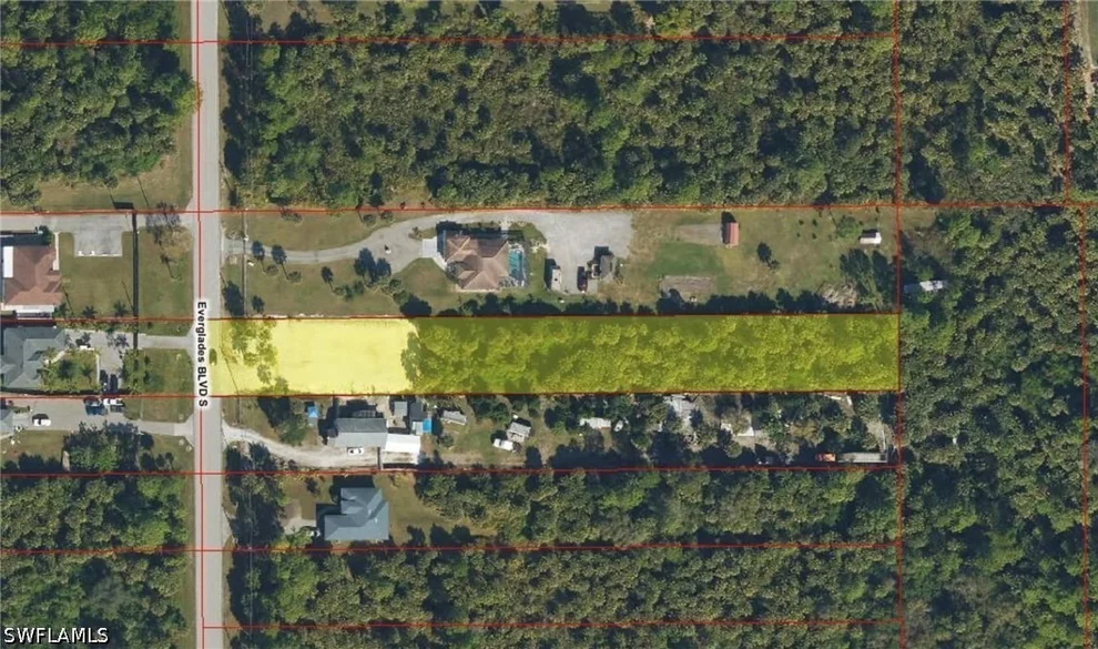 Unit for sale at 3322 Everglades Blvd S, Naples, FL 34117