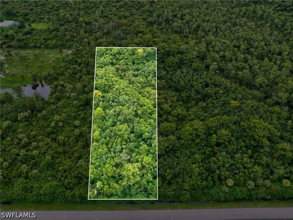Unit for sale at SHADY HOLLOW Boulevard E, Naples, FL 34120