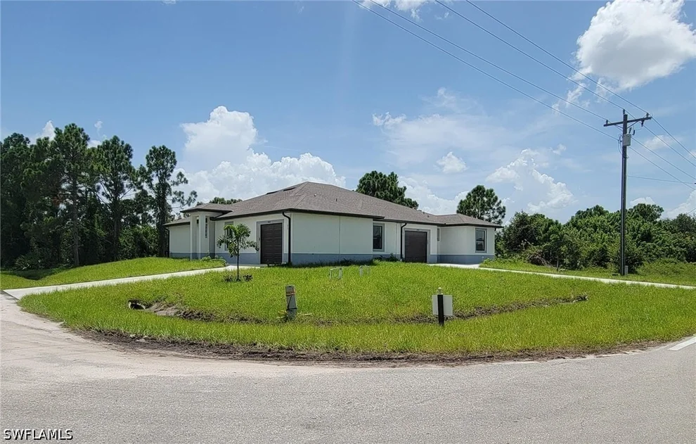 Unit for sale at 884-886 Milwaukee Boulevard, Lehigh Acres, FL 33974