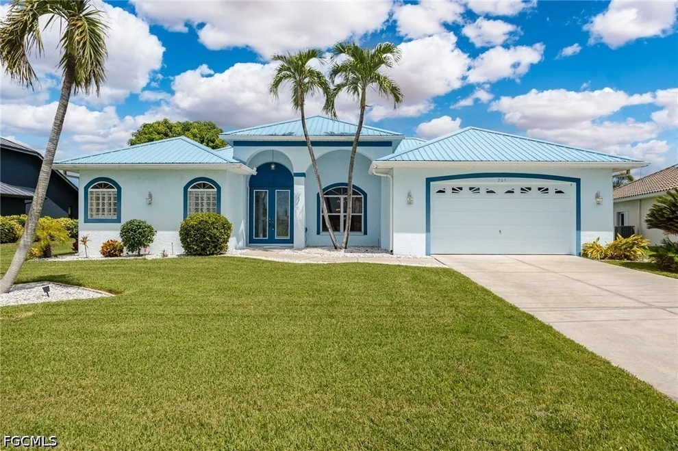 Unit for sale at 205 SW 37th Lane, Cape Coral, FL 33914