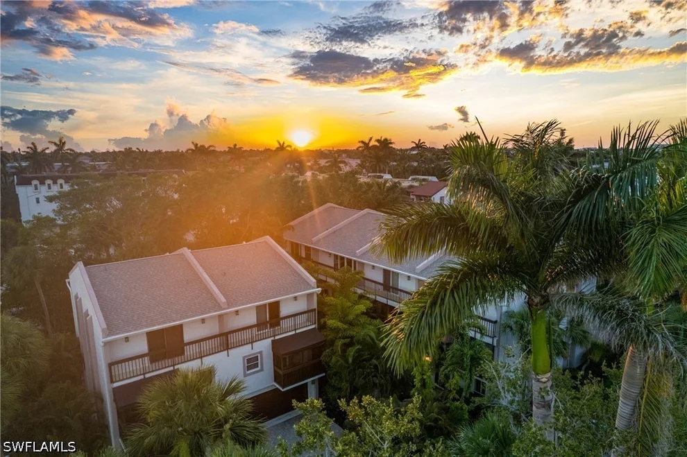 Unit for sale at 995 9th Avenue S, Naples, FL 34102