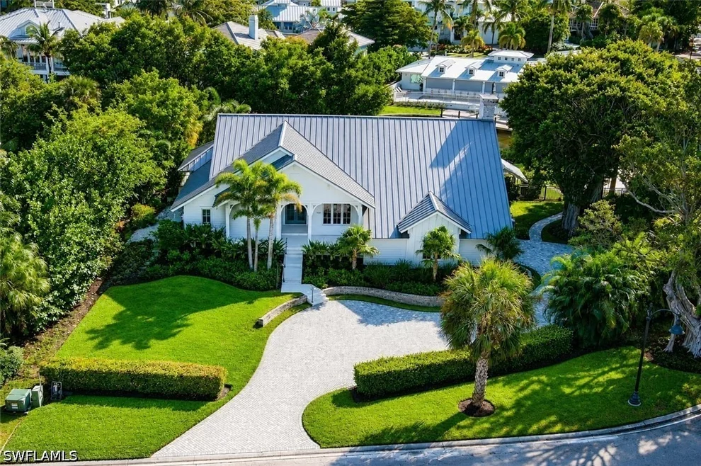 Unit for sale at 5042 Seahorse Avenue, Naples, FL 34103