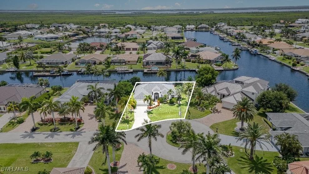 Unit for sale at 4012 SW 28th Place, Cape Coral, FL 33914