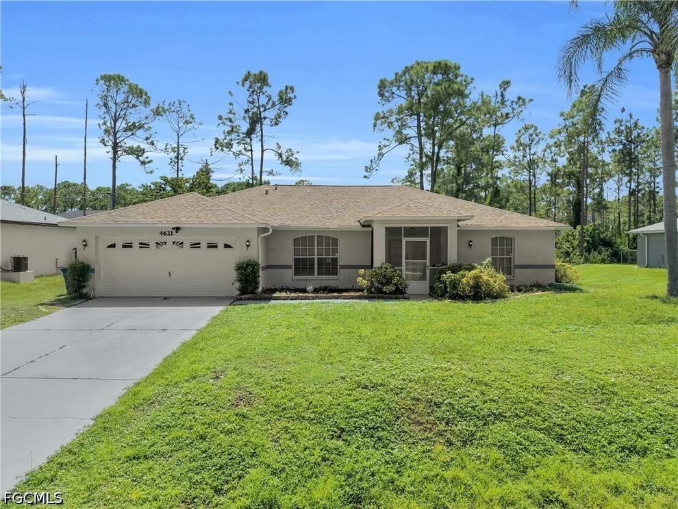 Unit for sale at 4621 30th Street SW, Lehigh Acres, FL 33973