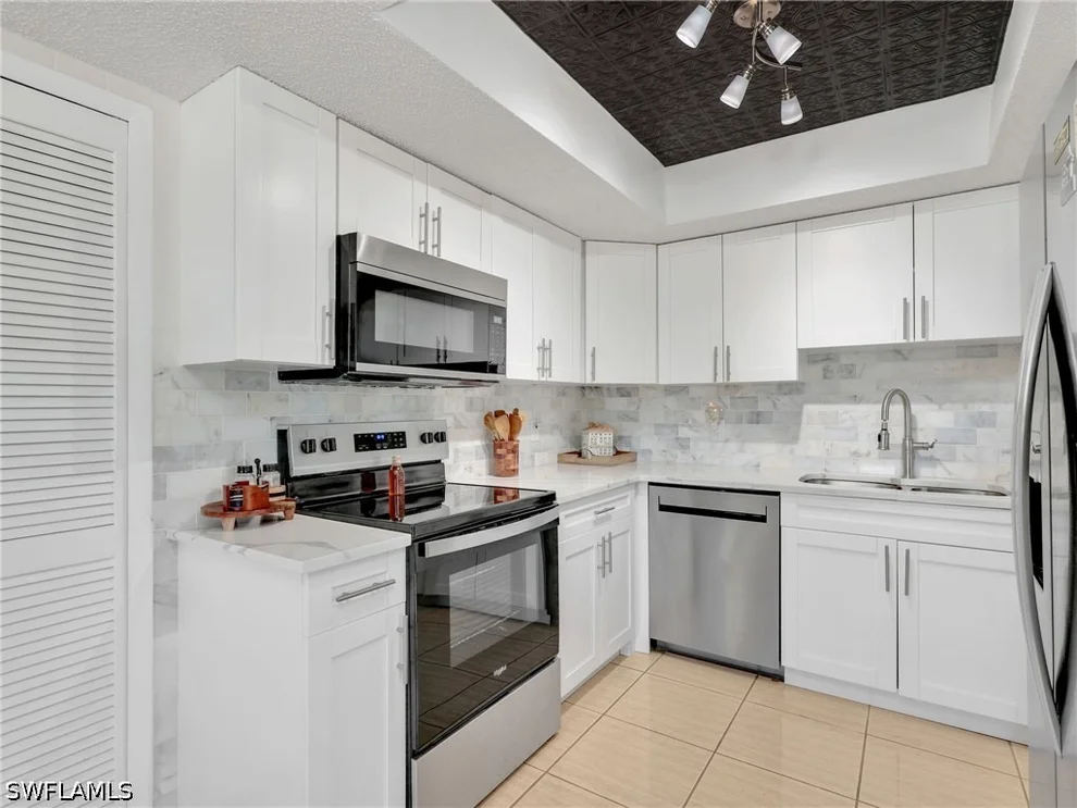 Unit for sale at 4021 SE 19th Avenue, Cape Coral, FL 33904