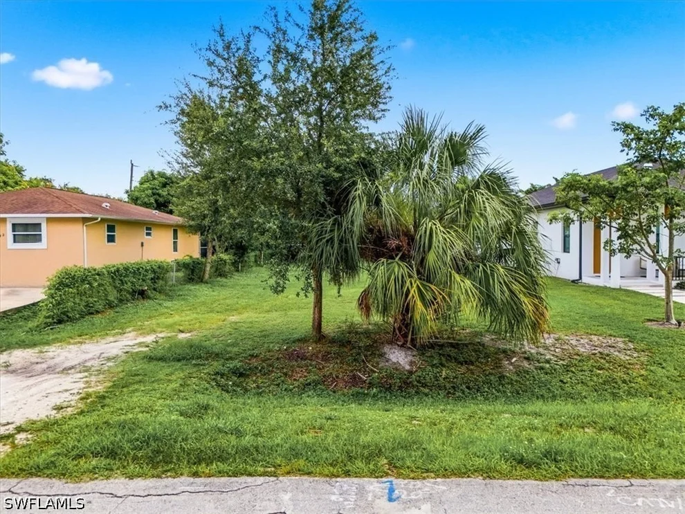 Unit for sale at 2814 Barrett Avenue, Naples, FL 34112