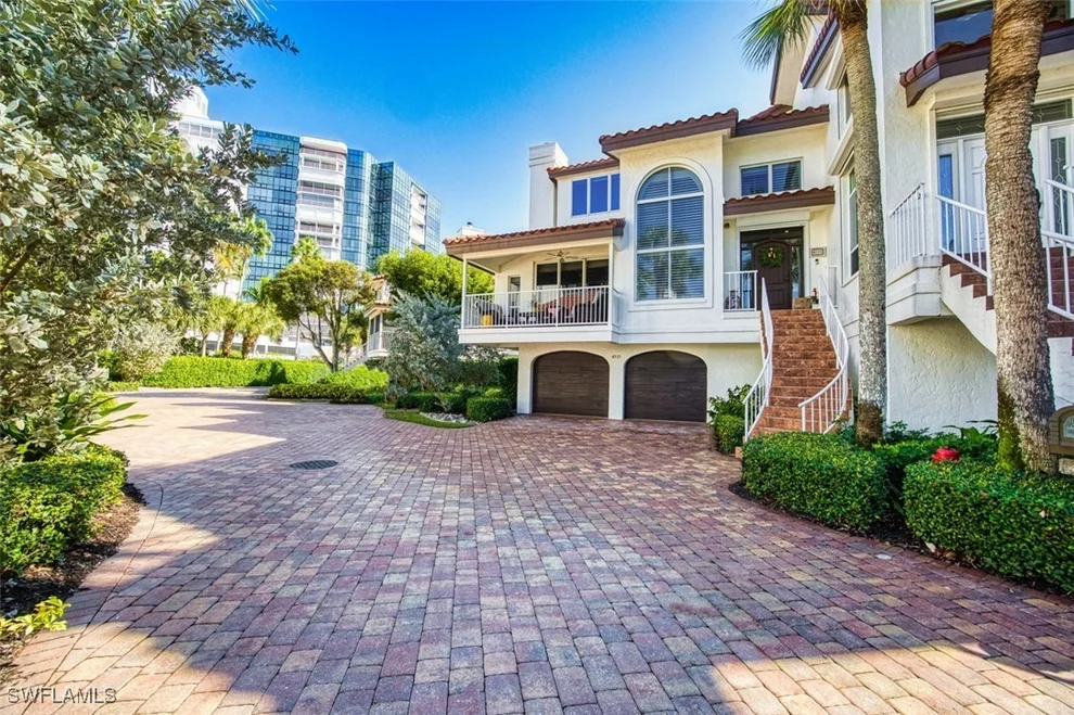 Unit for sale at 4717 Villa Mare Lane, Naples, FL 34103