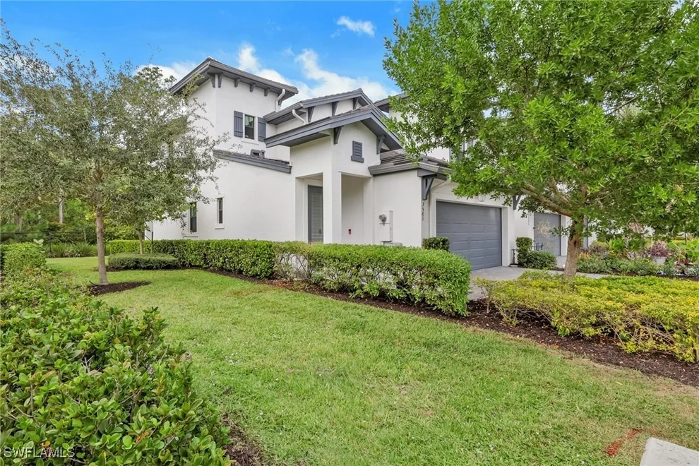 Unit for sale at 7501 Carnegie Way, Naples, FL 34119