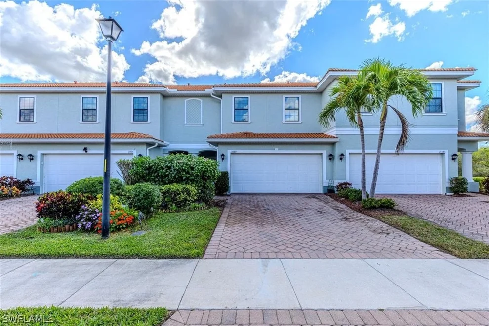 Unit for sale at 15389 Summit Place Circle, Naples, FL 34119