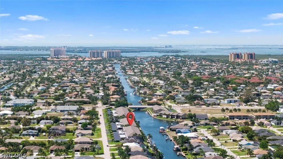 Unit for sale at 4622 SW 12th Place, Cape Coral, FL 33914
