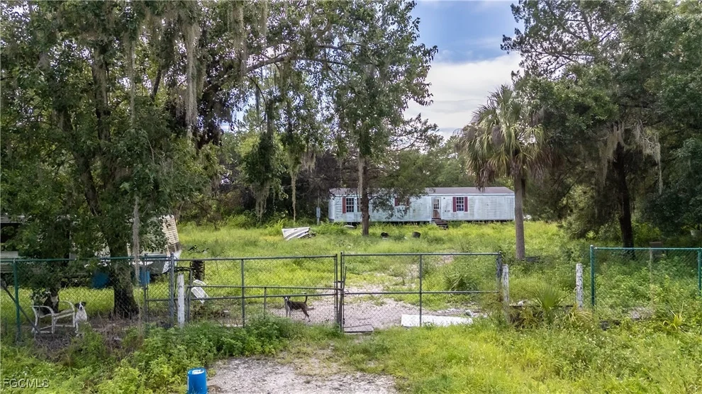 Unit for sale at 820 S Mayoral Street, Clewiston, FL 33440