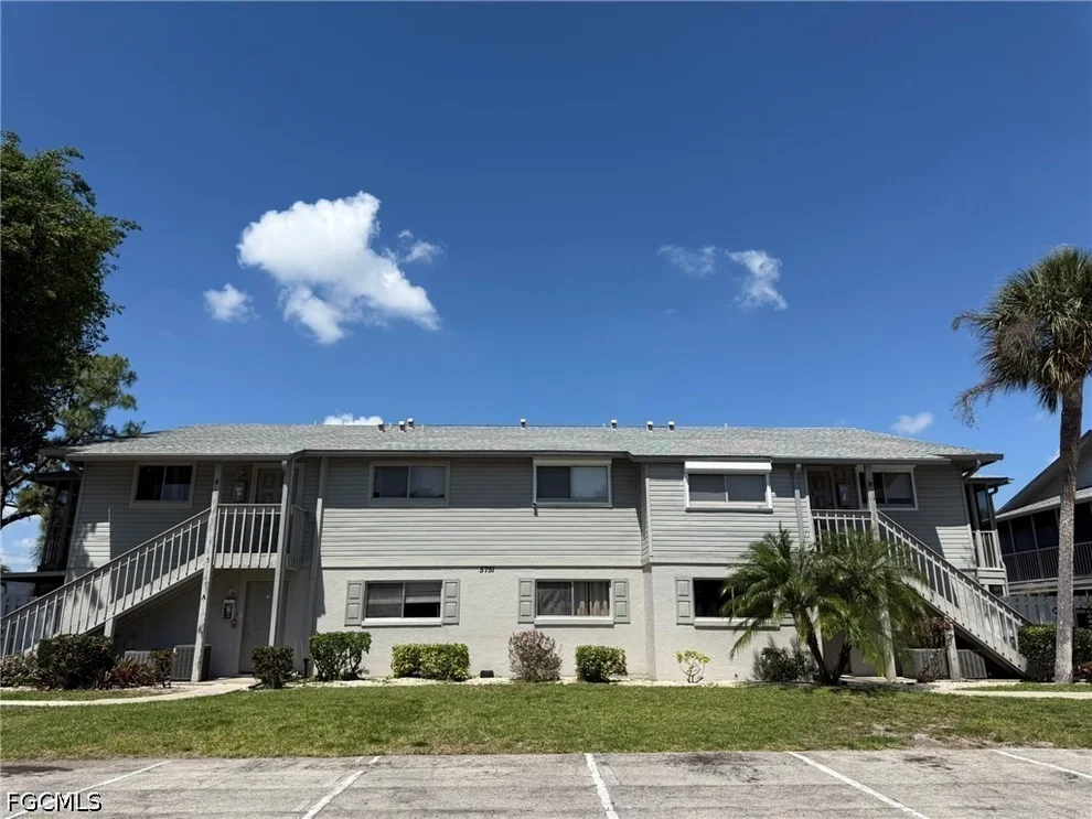 Unit for sale at 5751 Foxlake Drive, North Fort Myers, FL 33917